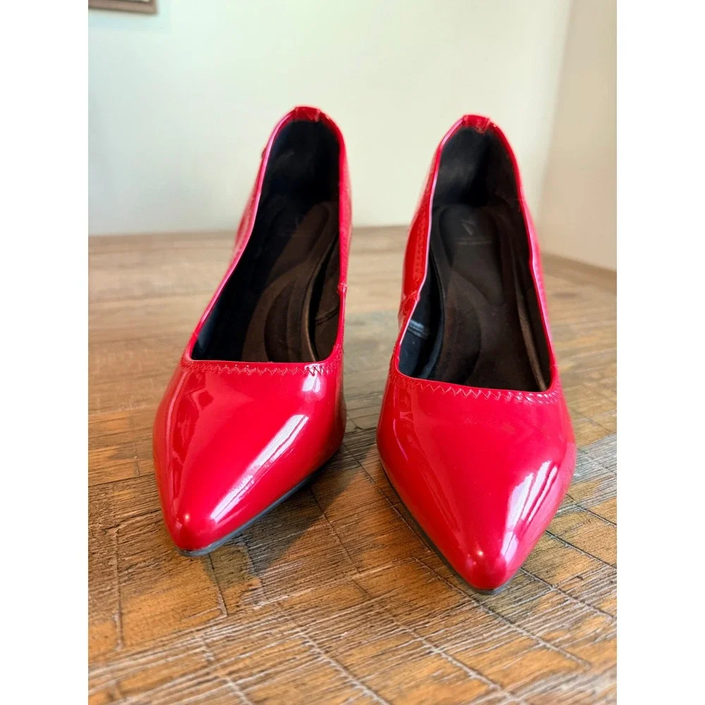 Simply Vera Vera Wang Red Patent Pointed Toe Pumps Stiletto Heels Womens 6 Party